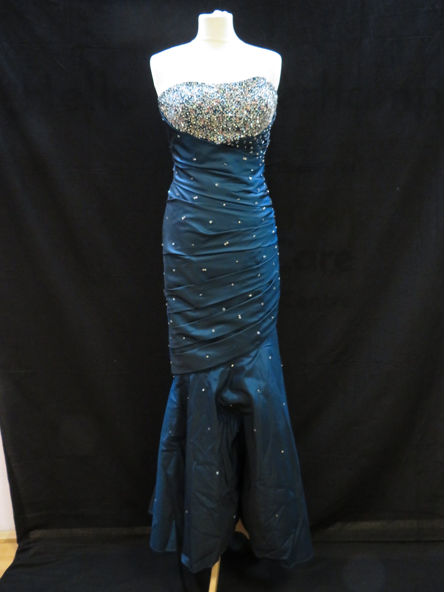 Mori Lee - Strapless Fit-and-Flare Blue Evening gown