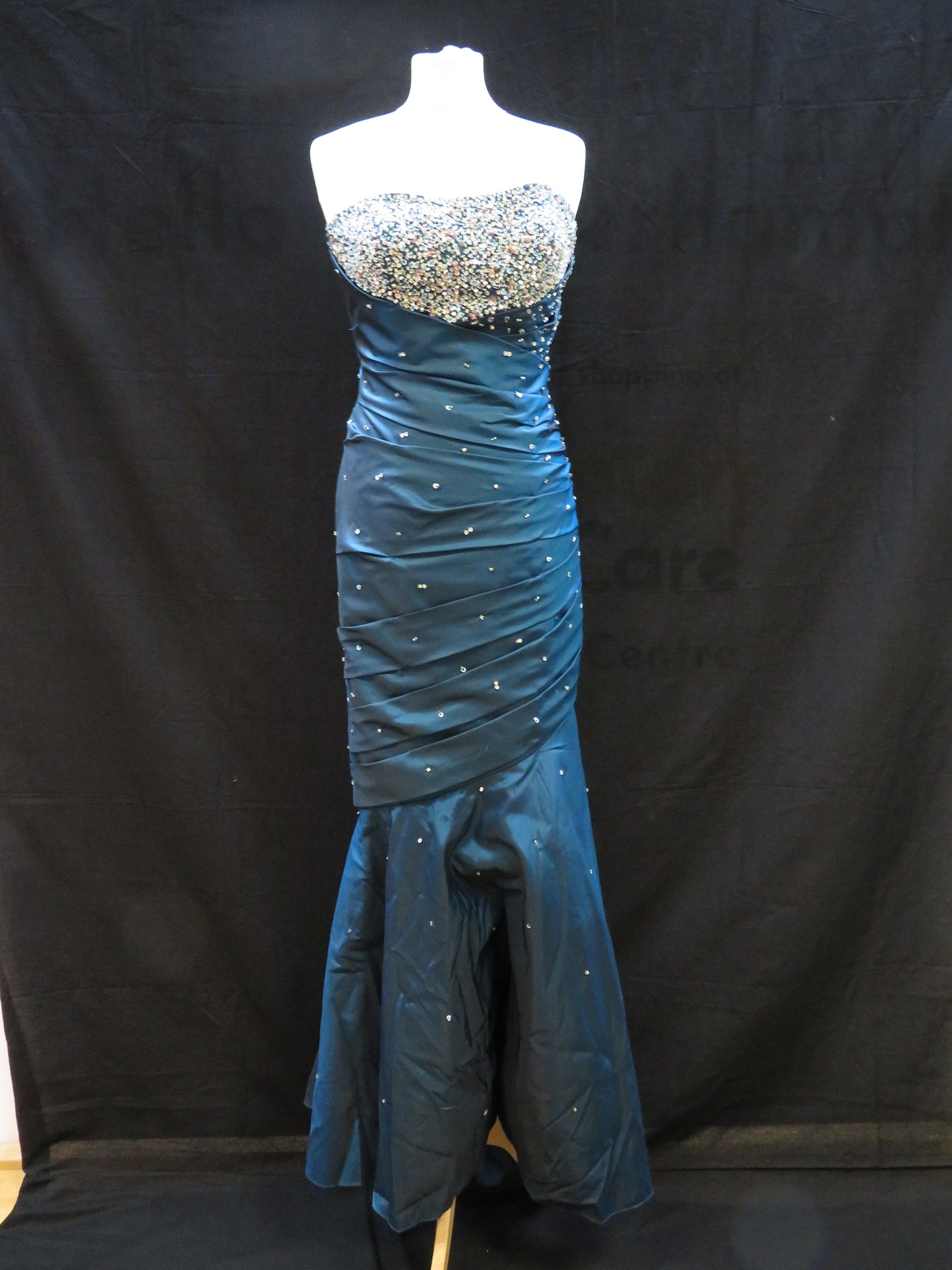 Mori Lee - Strapless Fit-and-Flare Blue Evening gown