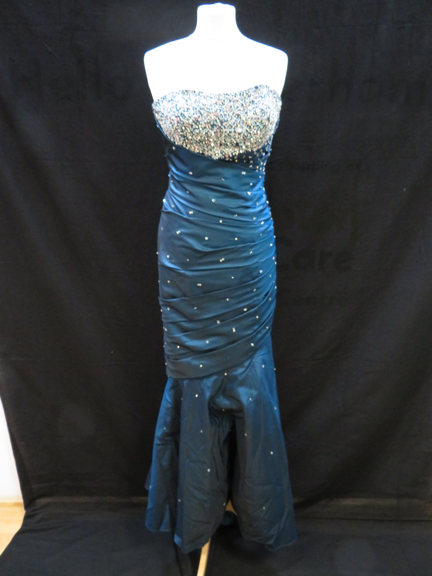 Mori Lee - Strapless Fit-and-Flare Blue Evening gown