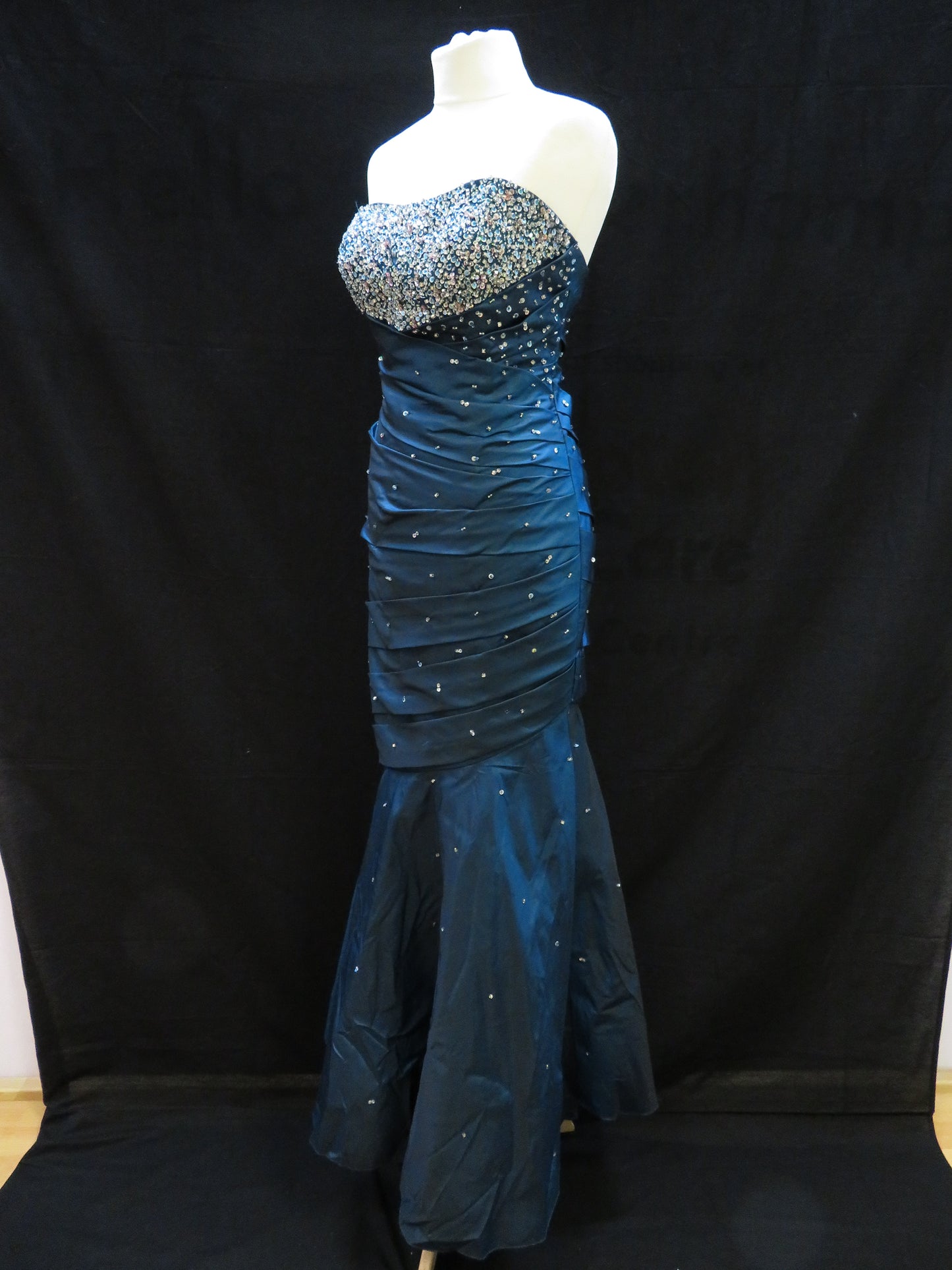 Mori Lee - Strapless Fit-and-Flare Blue Evening gown