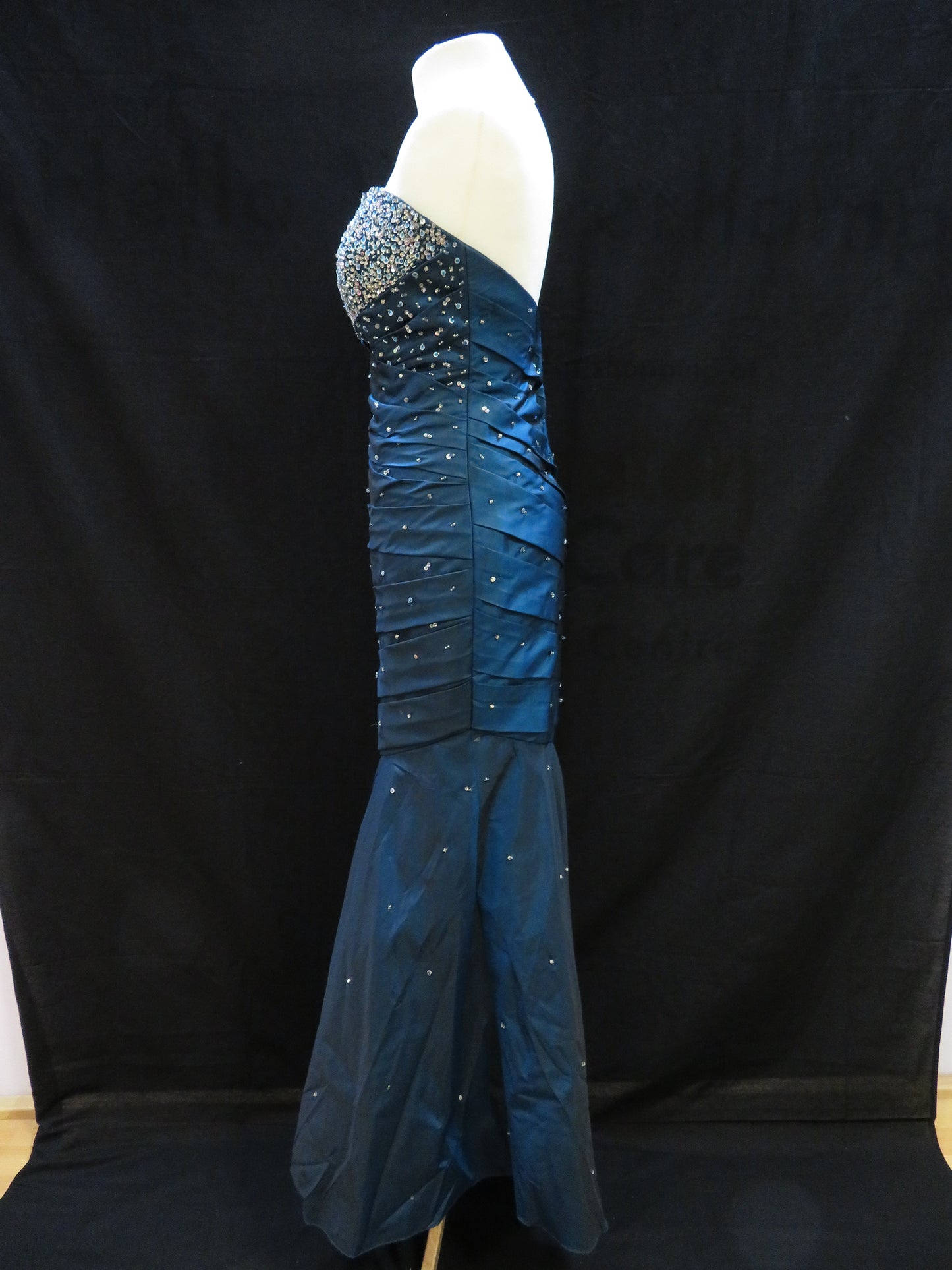 Mori Lee - Strapless Fit-and-Flare Blue Evening gown