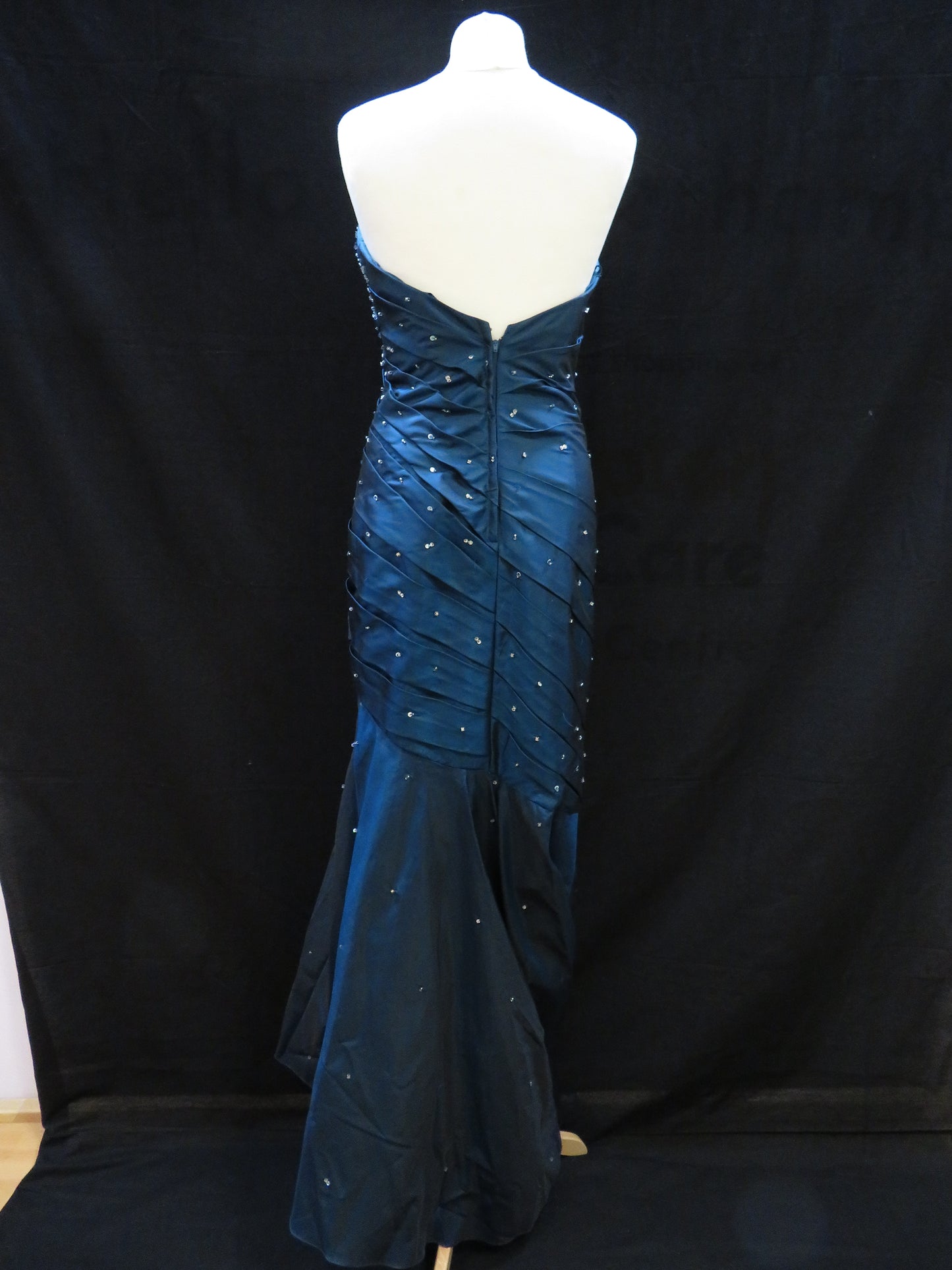 Mori Lee - Strapless Fit-and-Flare Blue Evening gown