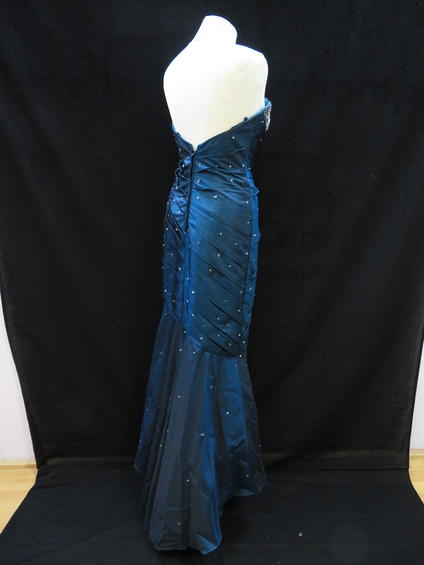 Mori Lee - Strapless Fit-and-Flare Blue Evening gown