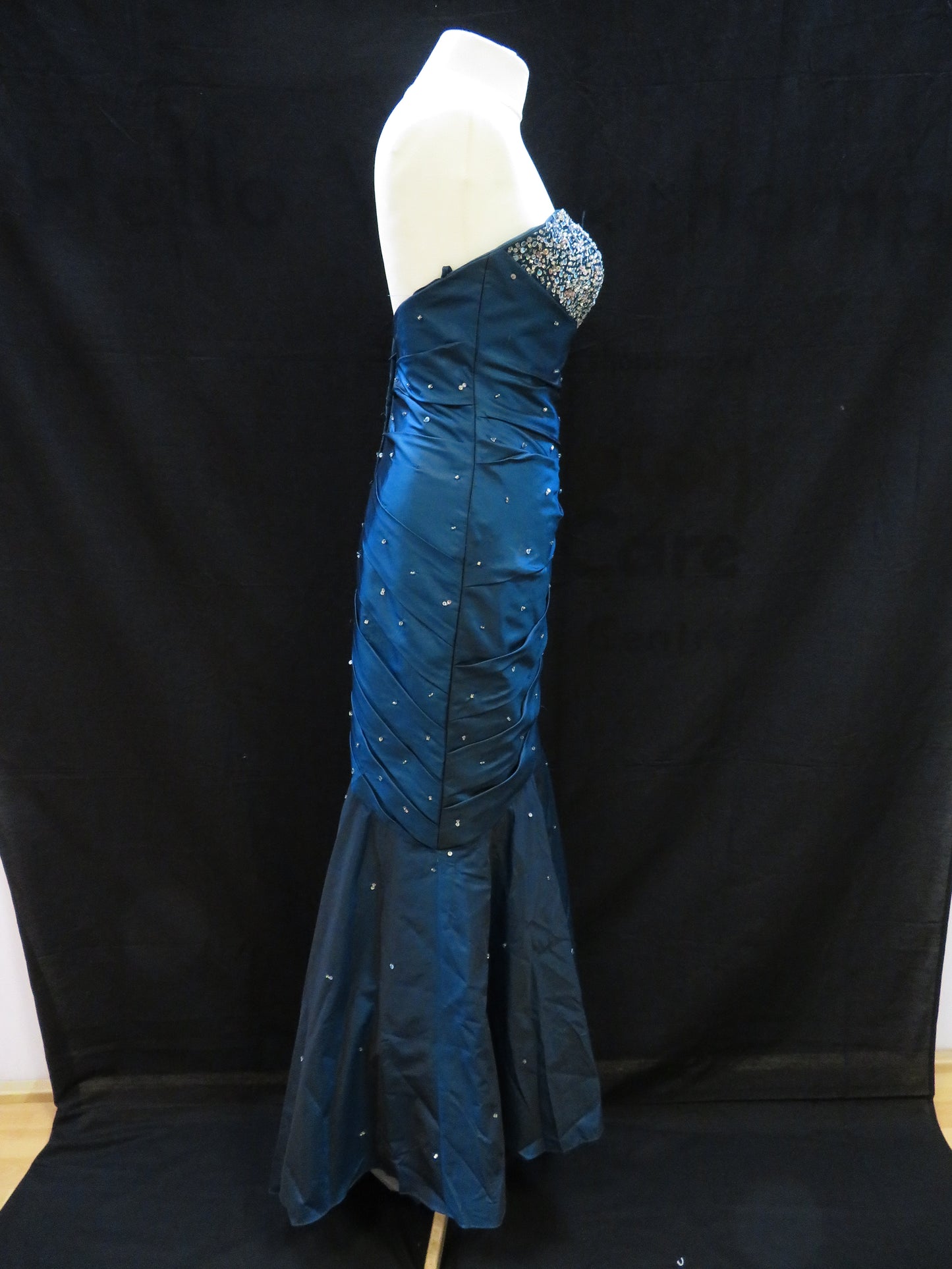 Mori Lee - Strapless Fit-and-Flare Blue Evening gown