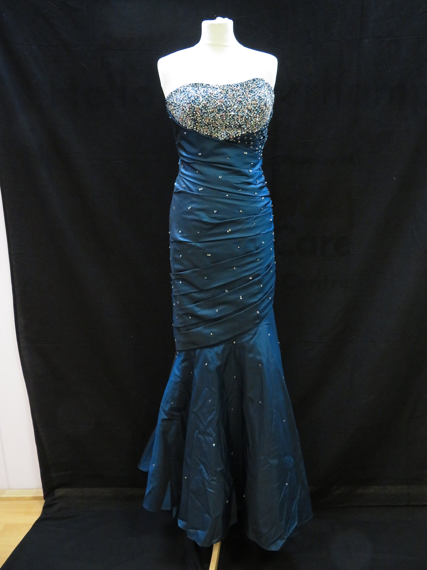 Mori Lee - Strapless Fit-and-Flare Blue Evening gown