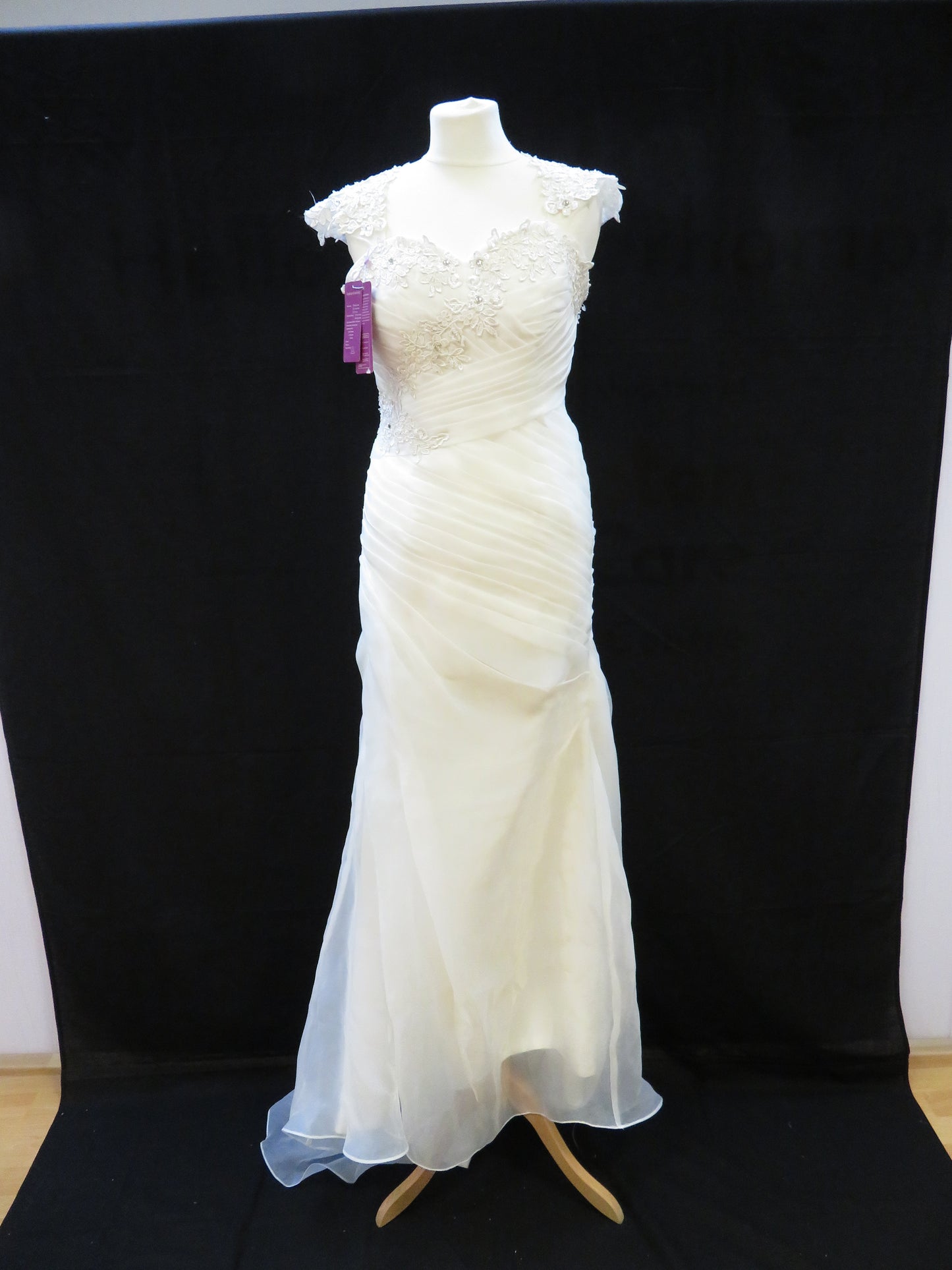 White Ruched Wedding Dress - Floral Detail - Lace Back - Size 10