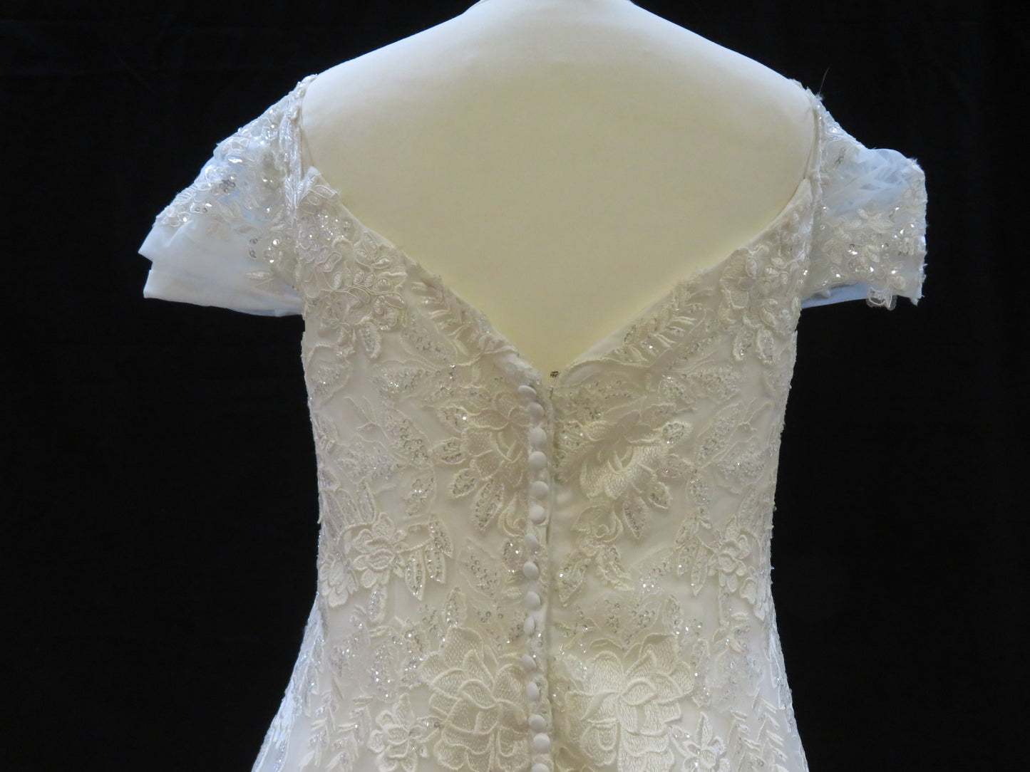 White Classic Wedding Dress