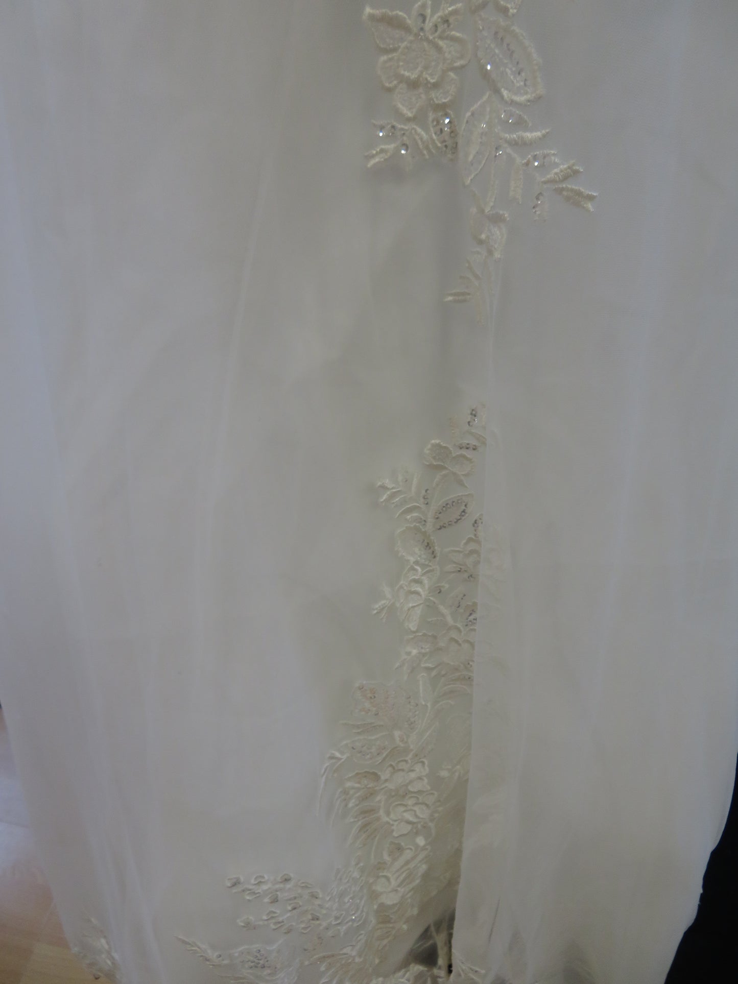 White Classic Wedding Dress