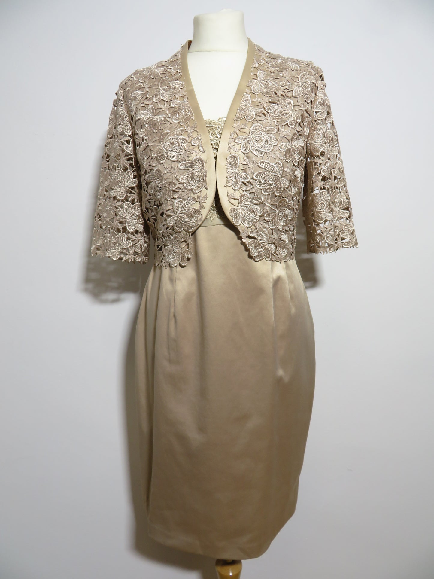 Kaliko - Jacket and Skirt