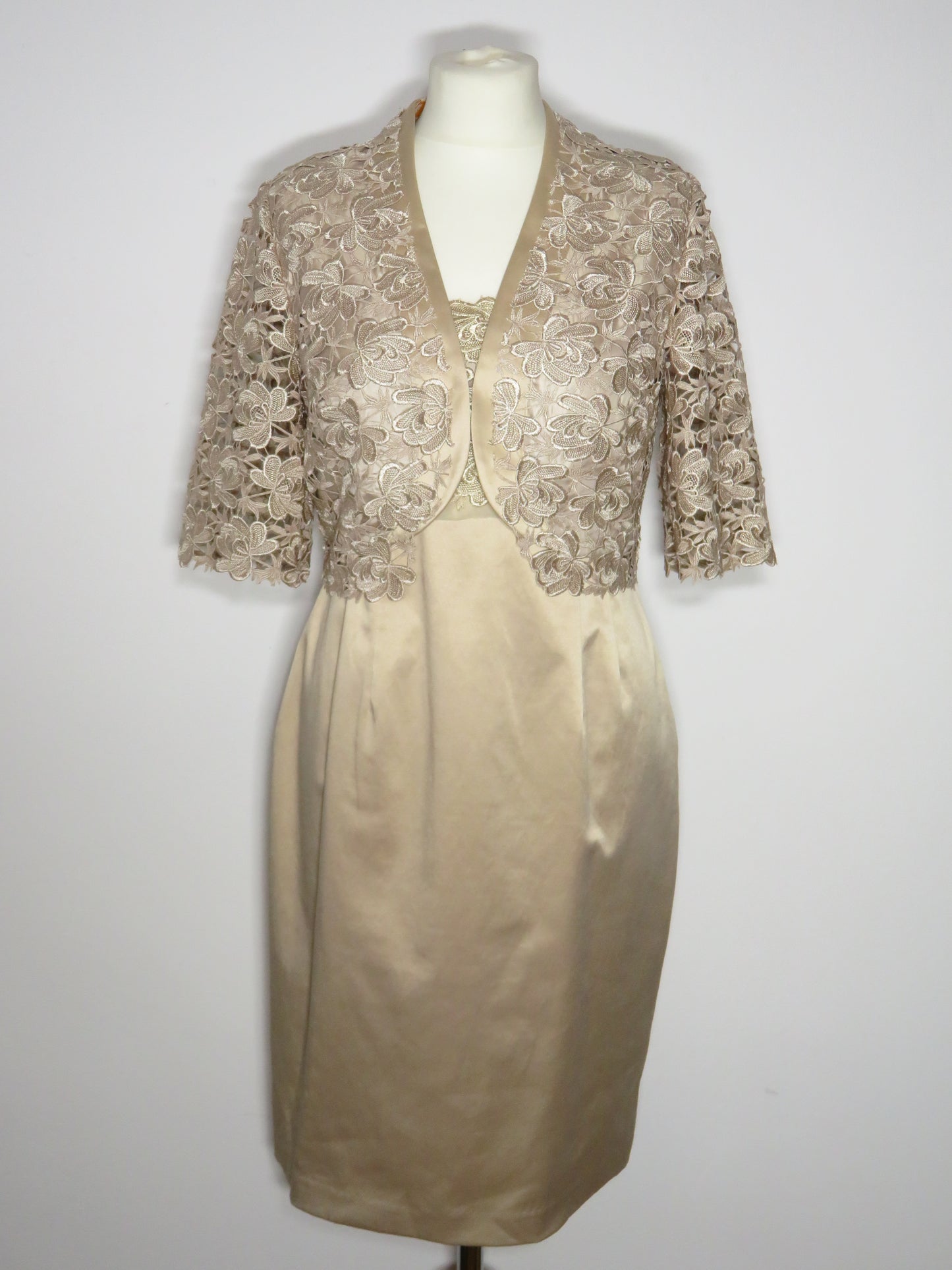 Kaliko - Jacket and Skirt