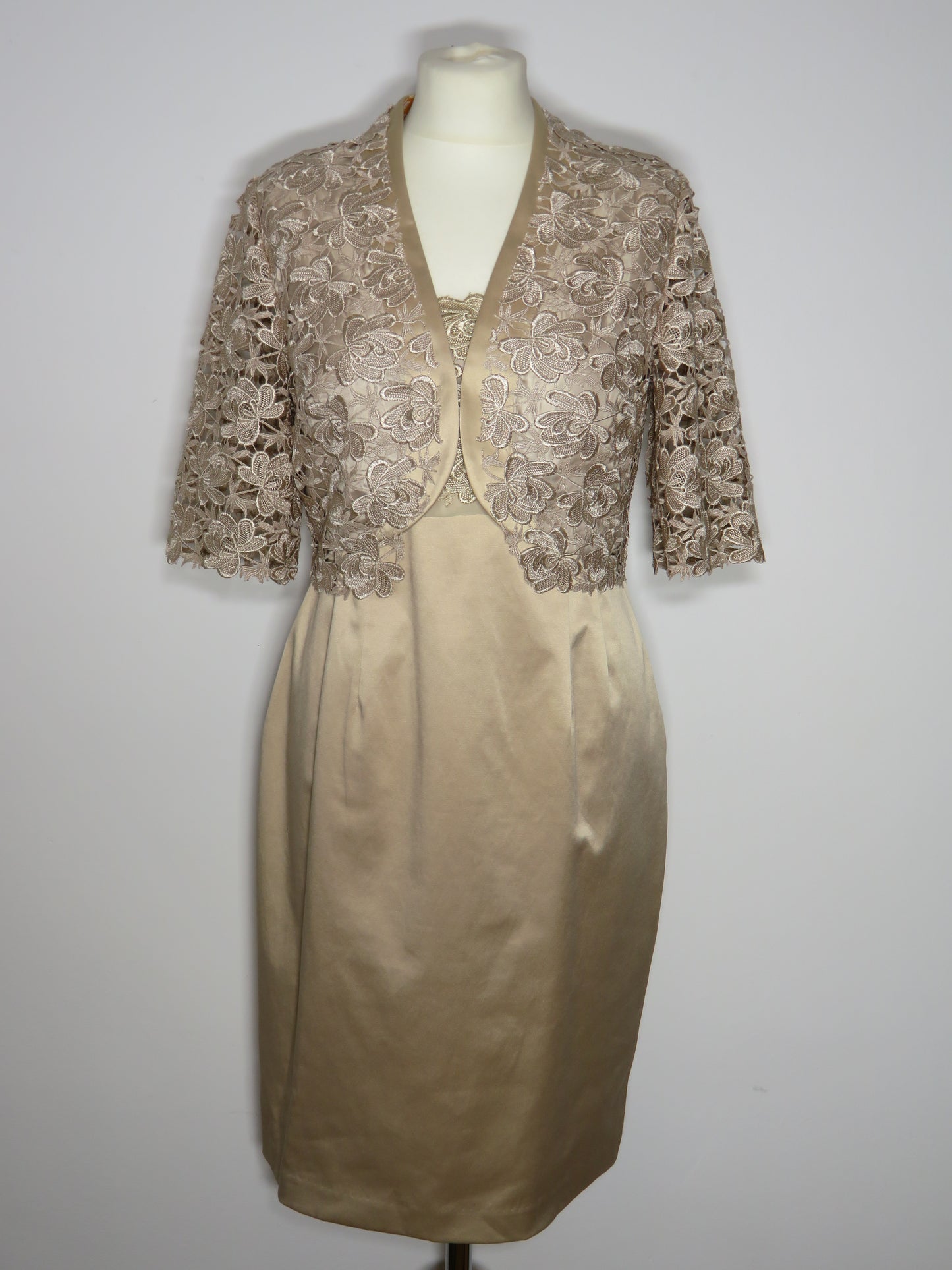 Kaliko - Jacket and Skirt