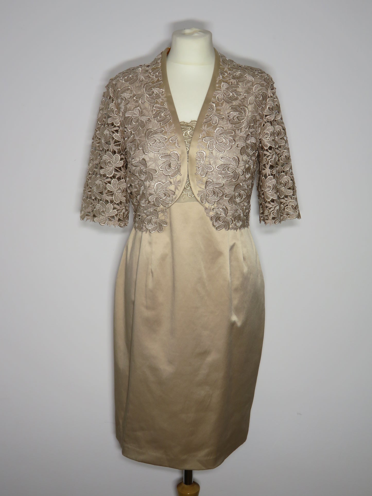 Kaliko - Jacket and Skirt