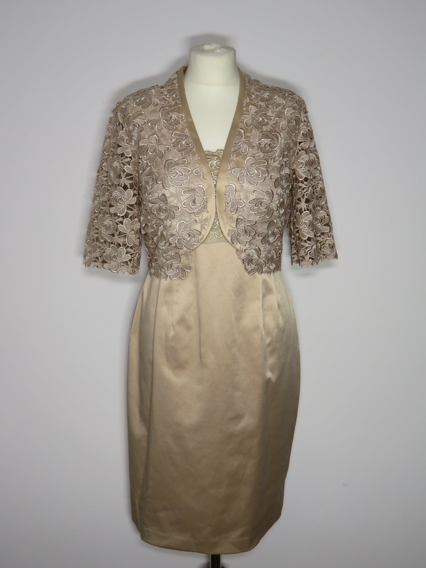 Kaliko - Jacket and Skirt