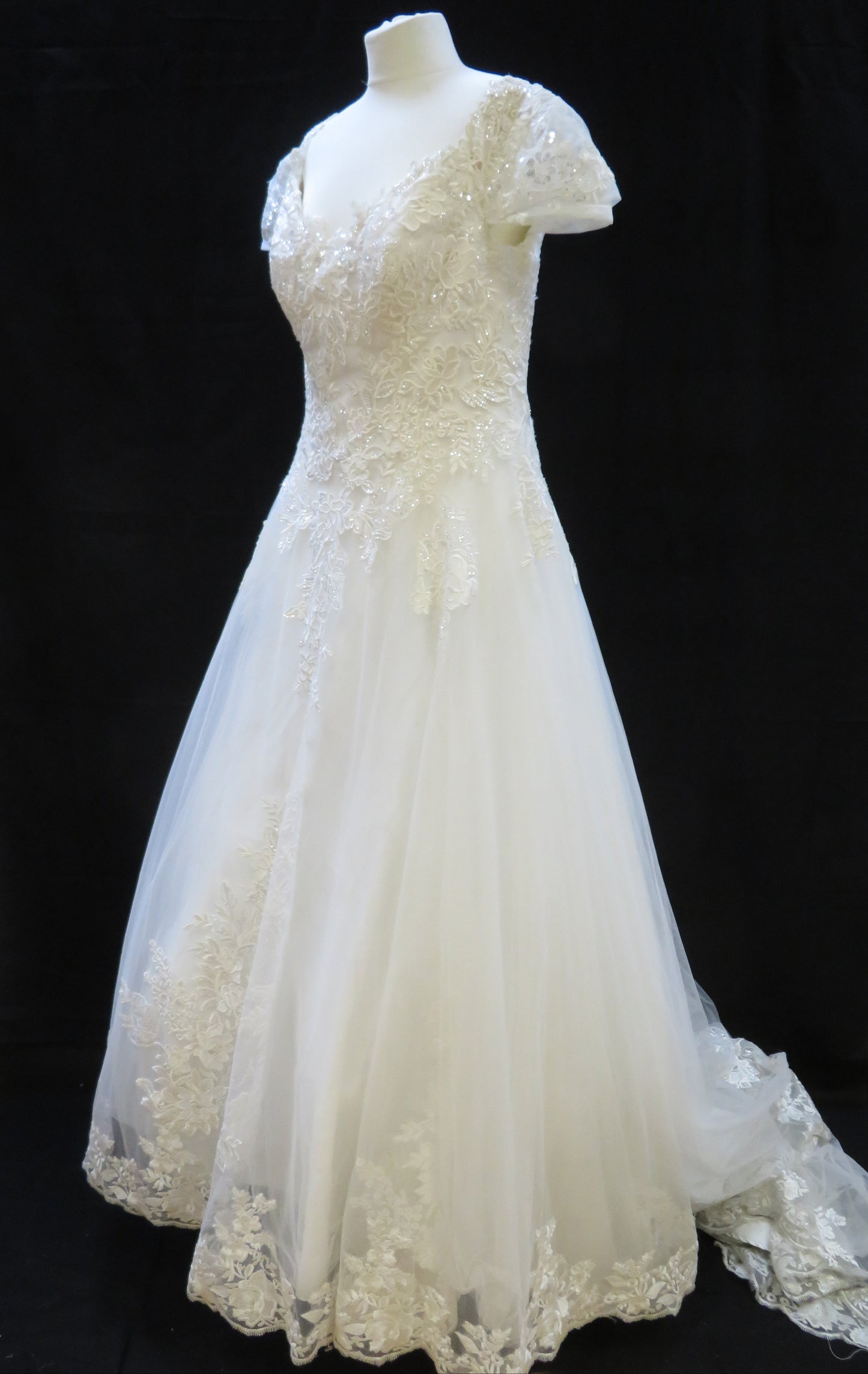 White Classic Wedding Dress