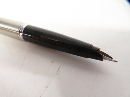 Parker 45 Fountain Pen Silver Brushed Stainless Steel Chrome Trim Boxed Vintage